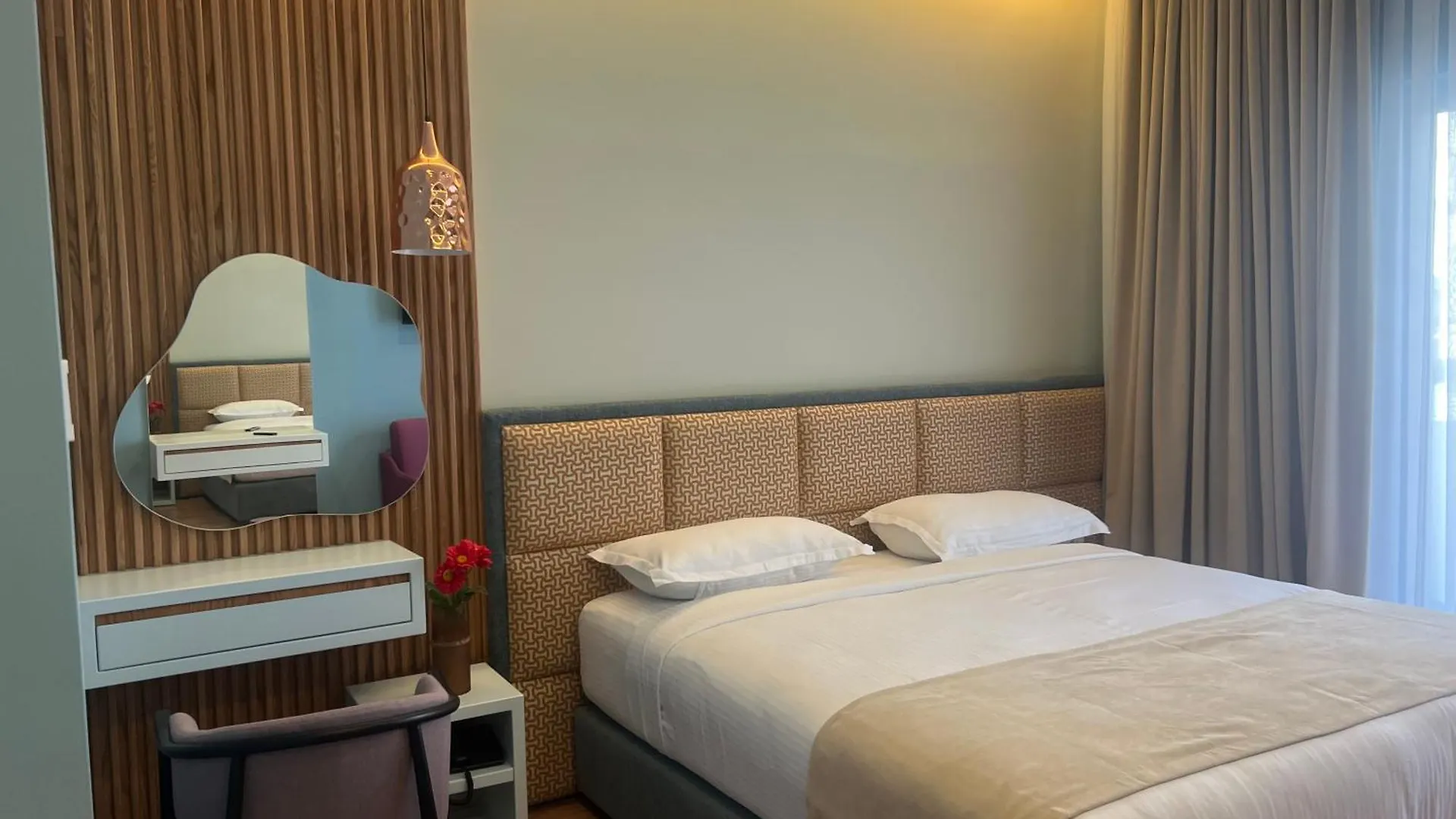 שקודר The Mont Boutique Hotel 4*,  אלבניה